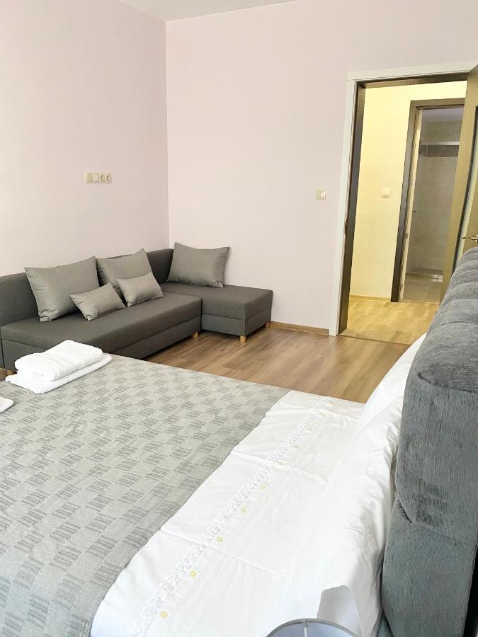 Central Apartment Plovdiv Exteriör bild