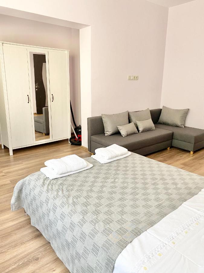 Central Apartment Plovdiv Exteriör bild